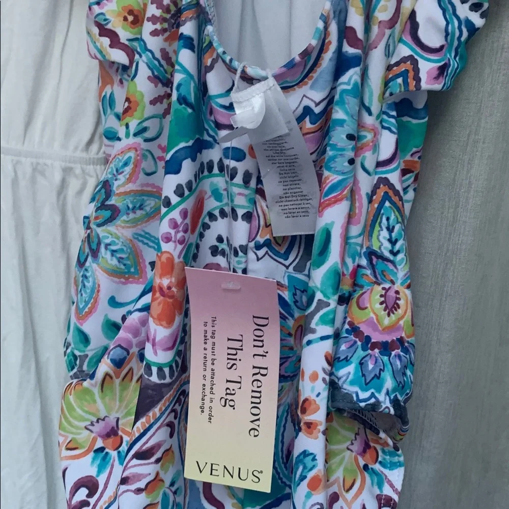 VENUS White Cover-Up with Multicolor Paisley One-Piece